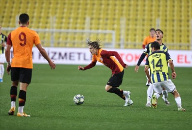 U19 derbisini Galatasaray kazandı! Yıldızları parlıyor!