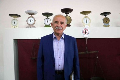 Asirlik Terazileriyle Hayalini Kurdugu Sergiyi Açti