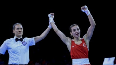 Milli boksör Buse Naz Çakıroğlu dünya şampiyonu!