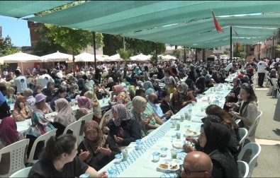 Barakfakih Hazretleri Dualarla Anildi