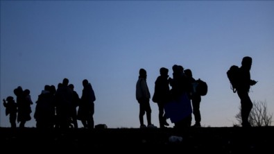 1 haftada 7 bin 678 düzensiz göçmen yakalandı