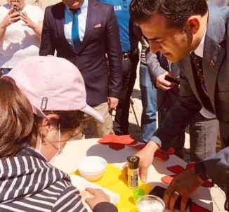 Nazimiye'de Miniklerin Bilim Senligi Ilgi Gördü