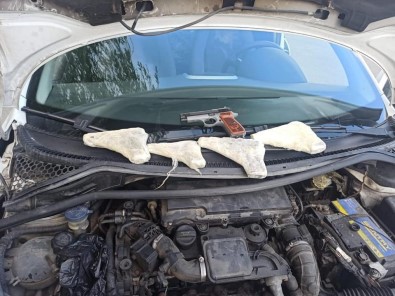 Erzincan'da 5 Adet Ruhsatsiz Tabanca Ele Geçirildi