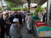 Kazada Hayatini Kaybeden Anne Ile Oglu Son Yolculuguna Ugurlandi