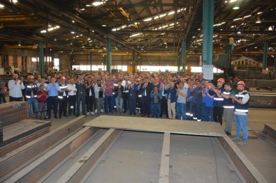 Özçelik Is Sendikasi KARÇEL Ile TIS Imzaladi