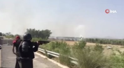 Pakistan'in Eski Basbakani Khan'nin Destekçilerine Islamabad'da Müdahale