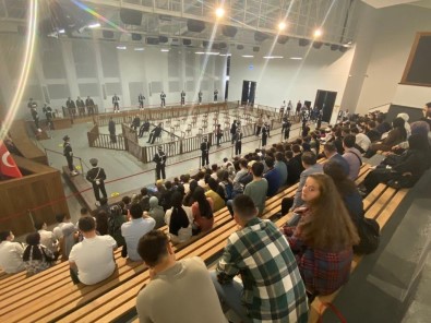 27 Mayis Darbesinin Yildönümünde Pendik'ten Demokrasi Ve Özgürlükler Adasi'na Demokrasi Yolculugu