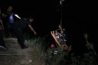 Cep Telefonuyla Konusurken 50 Metrelik Uçurumdan Düstü