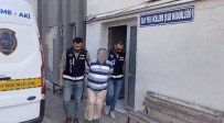 Izmir'deki FETÖ Operasyonunda 5 Tutuklama