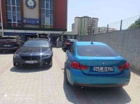 Lüks Araçli Magandalar Yakalandi Açiklamasi Polis Merkezinin Bahçesi Galeriye Döndü