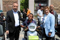 Engelli Vatandaslara 84 Akülü, 50 Tekerlekli Sandalye Dagitildi