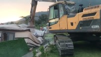 Köycegiz'de Kaçak Yapilar Yikiliyor