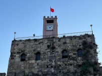 Sinop Belediyesi'nden Tarihi Saat Kulesi Açiklamasi