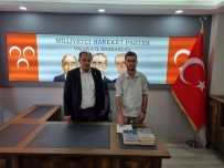CHP Yalova Il Baskan Yardimciligi'ndan Istifa Edip MHP'ye Katildi