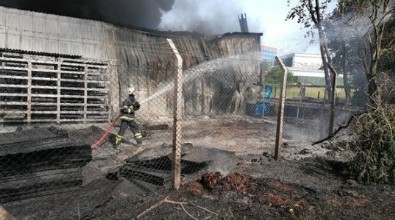 Kocaeli'de fabrika yangını!