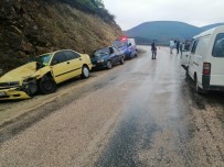 Eskisehir'de Trafik Kazasi Açiklamasi 2 Yarali