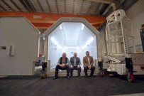 Mobilya Firmasi, Uydu Tasima Ve Rokete Yükleme Sistemi Üretti