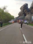 Ukrayna'da Katliam Gibi Trafik Kazasi Açiklamasi 16 Ölü, 6 Yarali