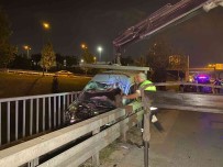Aksaray'da Dur Ihtarina Uymayan Alkollü Sürücü Ile Polis Arasinda Yasanan Kovalamaca Bariyerlerde Son Buldu