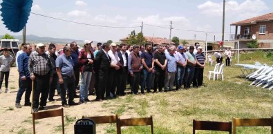 Seyitgazi'de 250 Kisi Yagmur Duasi Için Bulustu