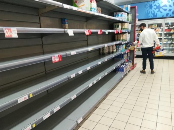 Almanya'da görülmemiş tablo! Halk alışveriş yapmaktan korkuyor!