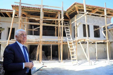 Aga Bahçesi Konagi'nin Yüzde 75'I Tamamlandi