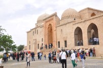 Mardin'de Tarihi Mekanlar, Caddeler Ve Meydan Doldu Tasti Haberi