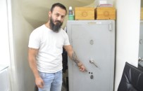Matkap Ile Deldikleri Kasadan 200 Bin Lira Degerinde Saat Ve Telefon Çaldilar