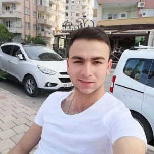 Adana'da Kazada Yaralanan Asker Sehit Düstü