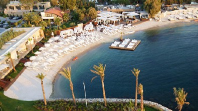 Bodrum’da sezonu açtı: Fiyatlar dudak uçuklatıyor