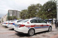 Elazig'da 'Yayalar Için 5 Adimda Güvenli Trafik Uygulamasi' Gerçeklestirildi