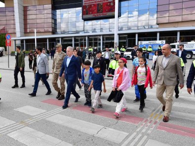 Gaziantep'te 'Yayalar Için 5 Adimda Güvenli Trafik' Etkinligi Düzenlendi