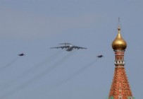 Rusya’dan ‘Zafer Günü’ provası! Kıyamet Uçağı havalandı