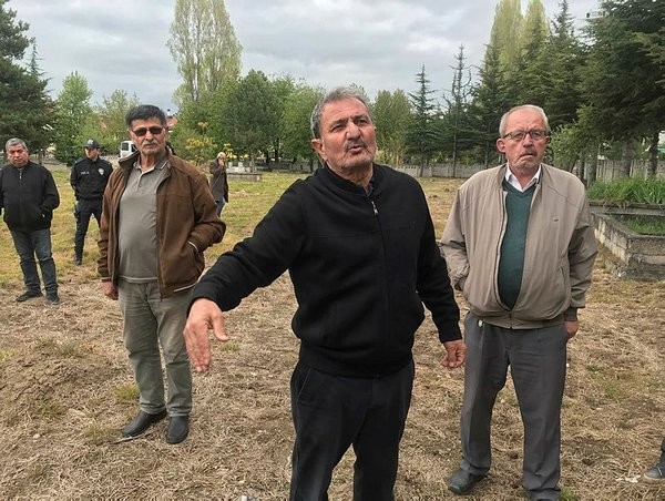 CHP'li Tanju Özcan'a tepkiler dinmiyor! 'Sizin ölülere de mi saygınız yok'