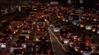 İstanbul'da trafik yoğunluğu yüzde 50'yi geçti!