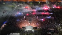 Trabzonspor'un Sampiyonluk Kutlamasi Havadan Görüntülendi