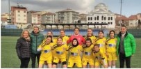 Malatya Bayanlar Futbol Takimi, Ligi Namaglup Tamamladi Haberi