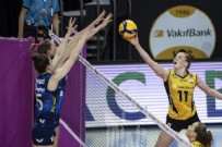 Voleybolda şampiyonu 5. maç belirleyecek! Vakıfbank, Fenerbahçe karşısında pes etmedi..