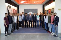 Agri Milli Egitim Müdürü Hasan Kökrek, Bölge Birincisi Olan Halk Oyunu Ekibi Ile Bir Araya Geldi