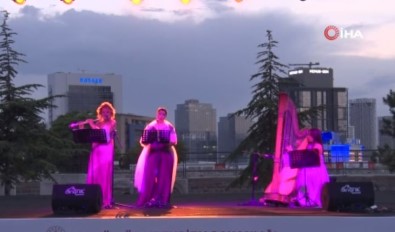 Ankara'da Tarihi Roma Hamami'nda Klasik Müzik Rüzgari
