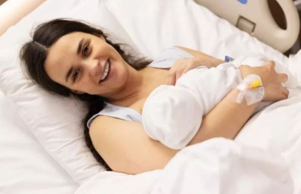 Hande Soral'dan doğum sonrası ilk paylaşım!