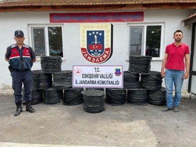 Damlama Borusu Hirsizlari Trafik Kazasi Yapinca Yakalandi