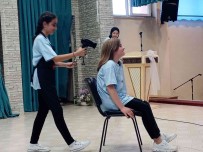 Edremit IHO'da 'Ingilizce Senligi'