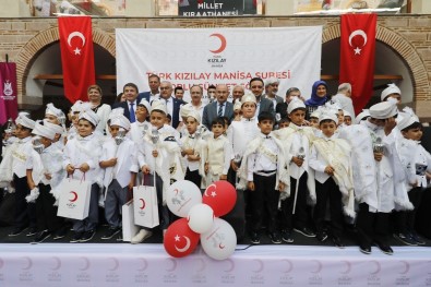 Manisa'da 185 Çocuk Için Toplu Sünnet Töreni