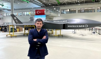 Selçuk Bayraktar paylaştı: Kızılelma'nın uçuş tarihi belli oldu!