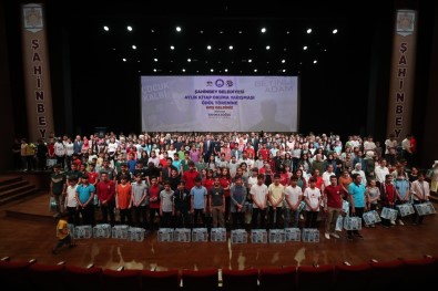 Dereceye Giren 534 Ögrenciye Bisiklet Ve Saat Hediyesi