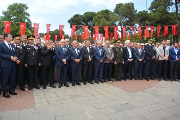Türkiye şehitlerini uğurluyor!