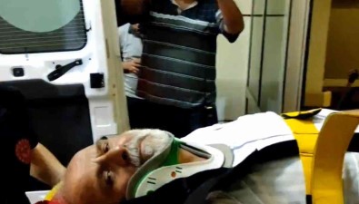 Erik Toplamak Için Çiktigi Agaçtan Düserek Yaralandi