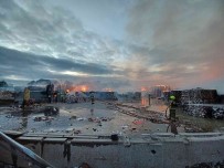 Ingiltere'de Kagit Fabrikasinda Yangin