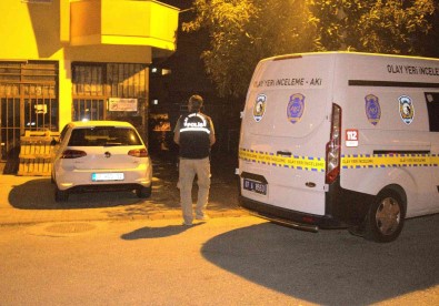 Rus Uyruklu Kadin Evinde Ölü Bulundu